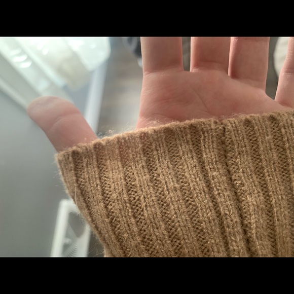 Sweater - Picture 4 of 5